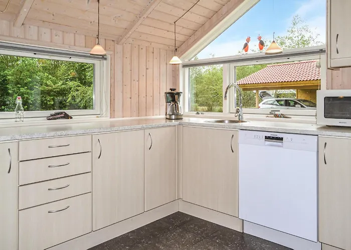 Three-bedroom In Tatil Evi *